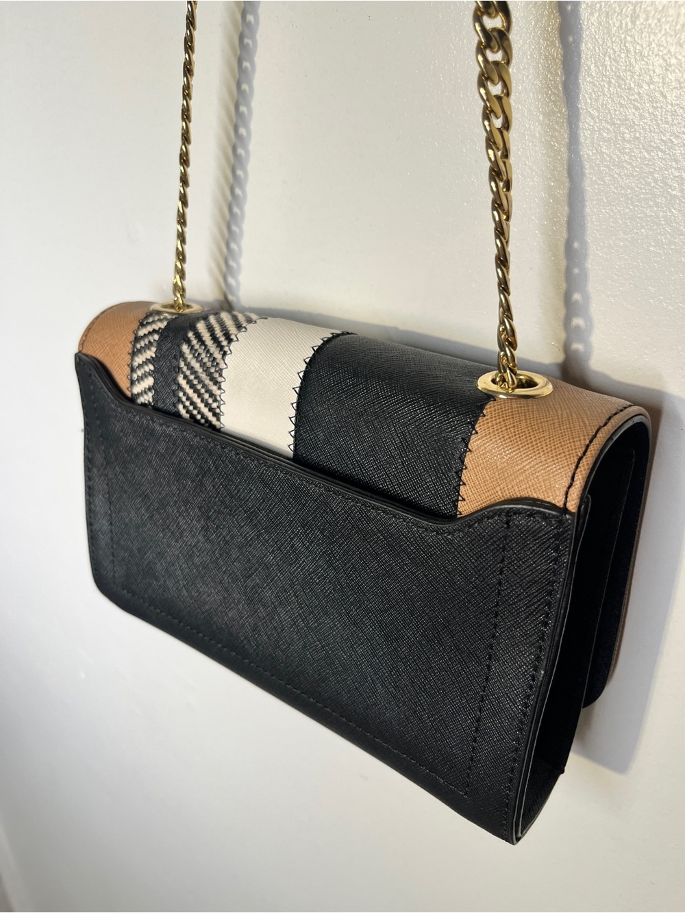 Calvin Klein Striped Saffiano Chain Crossbody Like new - Picture 13 of 13